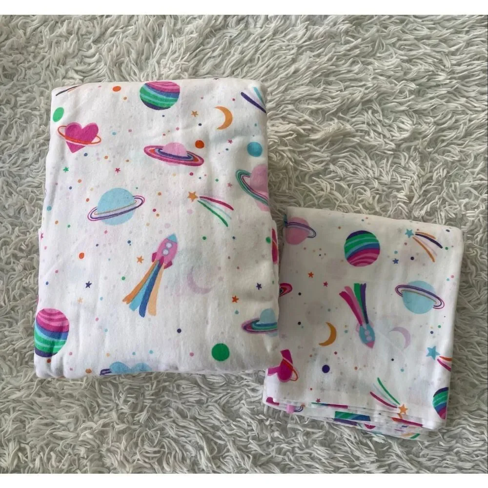 Pottery Barn Teen Galaxy Heart Flannel Sheet Set – Twin
